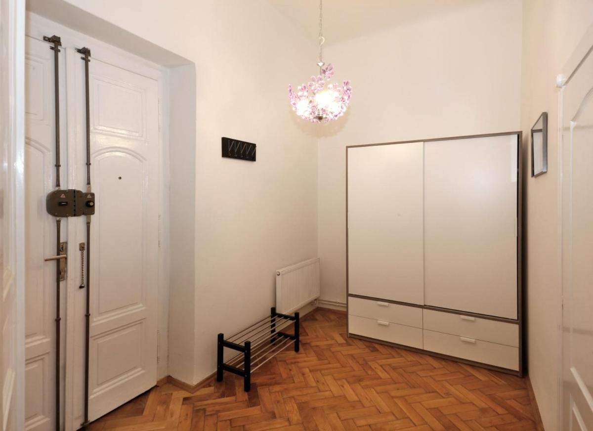 Apartment Pštrossova Praha Pokoj fotografie